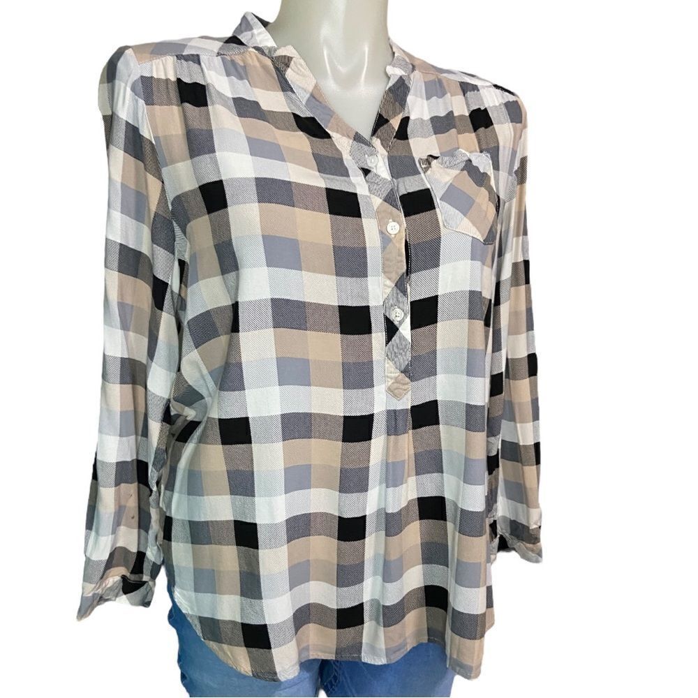 Avenue Collarless Button Down Checkered Long Sleeve Shirt 18/20